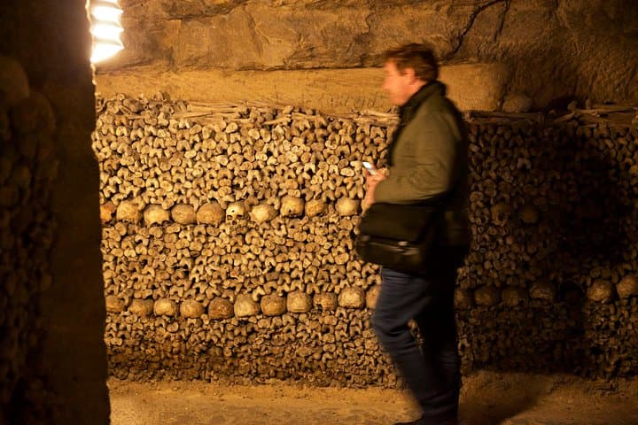 Paris Catacombs Guided Tour with Exclusive Access to Secret Areas
