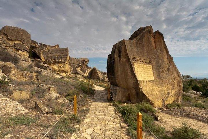 Tour do Gobustan