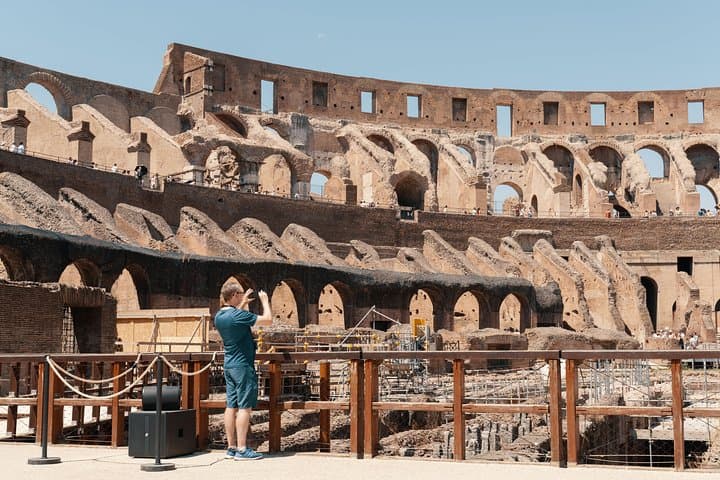 Colosseum Underground Private Tour with Palatine Hill & Forum