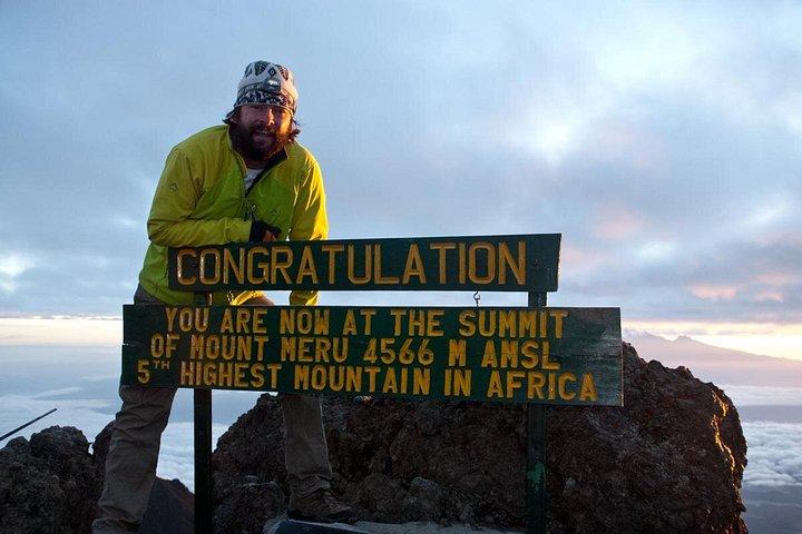 3 Day Hiking Mount Meru