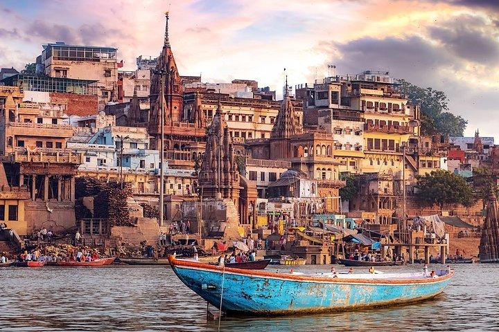 Varanasi Overnight Private City Tour