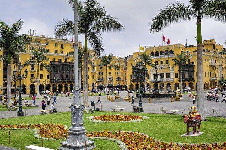 Lima Walking City Tour med Katakomber Museum besøg (små grupper)