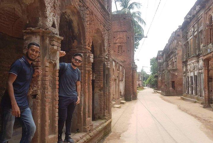 Exploring Sonargaon from Dhaka - Private Day Tour