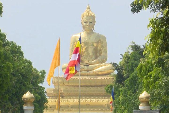 Ziarah Buddha 9 Nights 10 Days Trip en voiture privée