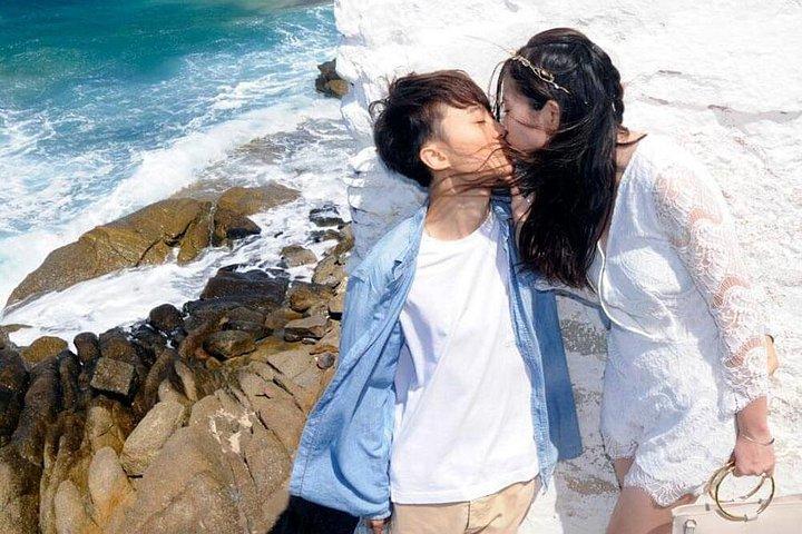 ミコノスの地元の写真家とのプライベートフォトセッション