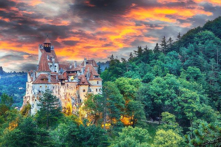 Privata filmslott vid Peles, Cantacuzino och Bran slottstur