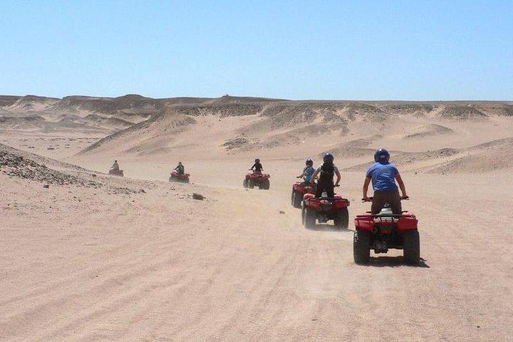 Paracas: Tour en Cuatrimoto por la Reserva Nacional