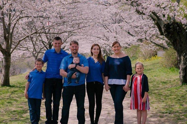 Private Fotosession mit einem lokalen Fotografen in Iwakuni