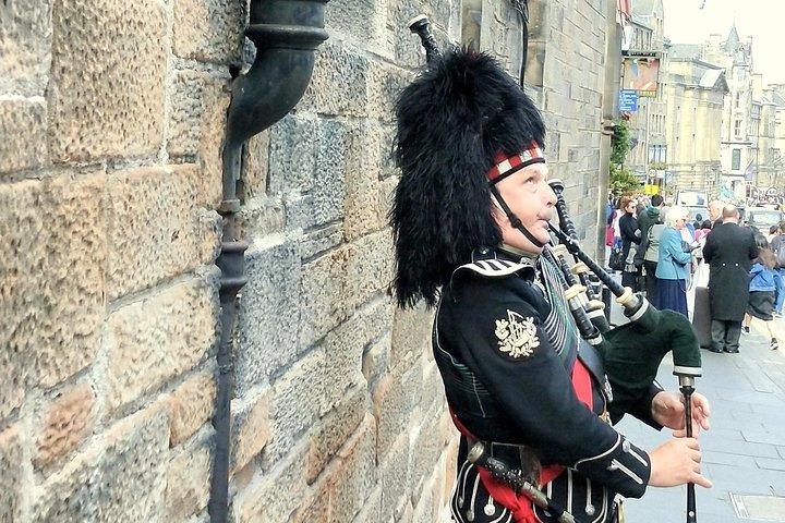 Edinburgh City Walking Tour, Discover Old Town, Royal Mile with a Local Expert!