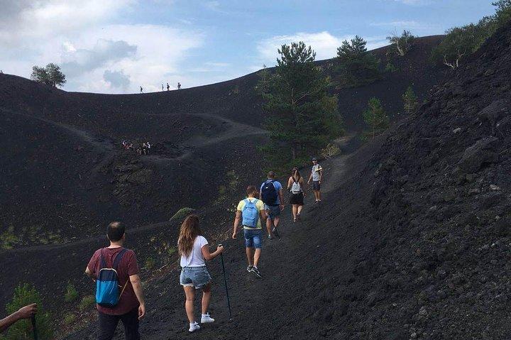 Tour Etna & wijnproeverij