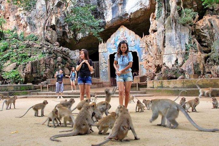 James Bond Island Sightseeing (No Canoeing) Tour per speedboot vanuit Phuket