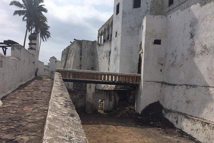 A Experiência Homecoming Para Cape-coast E Elmina.