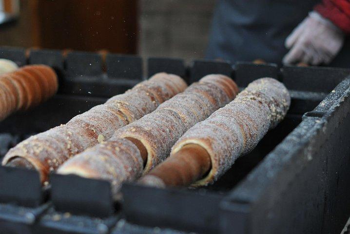 プラハの料理と歴史のベスト、4時間のウォーキングツアー