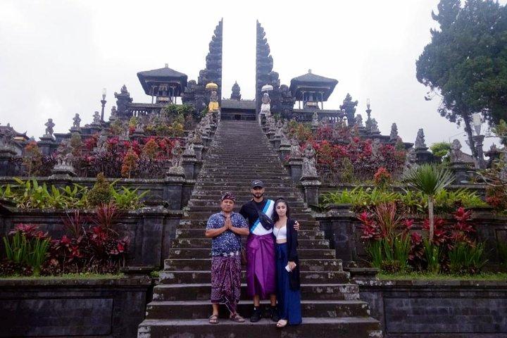 Tukad Cepung Besakih Lempuyang Tempel Best of East Bali Tour