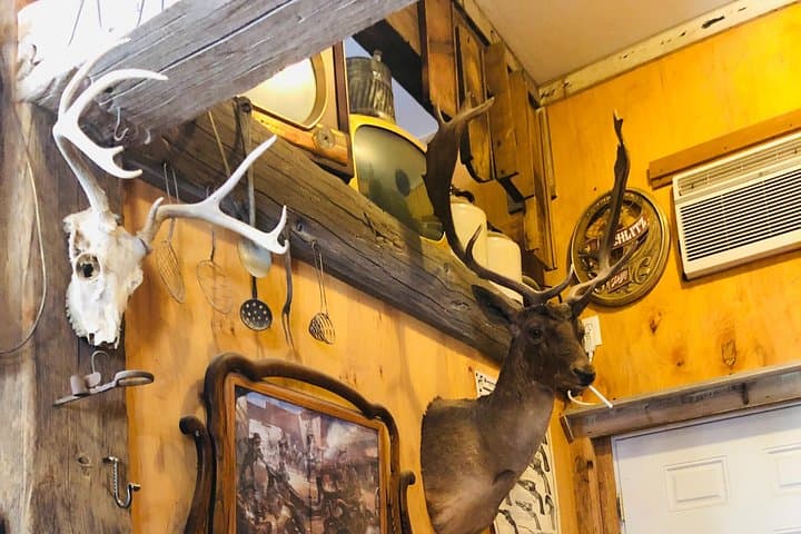 Small Group Ghost Town Gold Mine Tour with Hoover Dam Photo Stop
