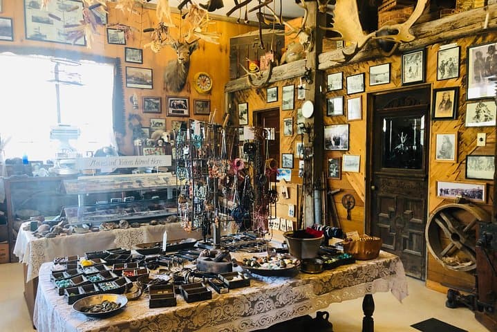 Small Group Ghost Town Gold Mine Tour with Hoover Dam Photo Stop