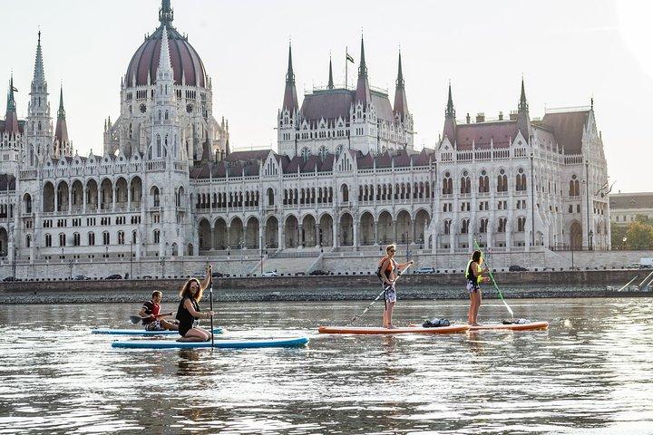Sunrise SUP au coeur de Budapest