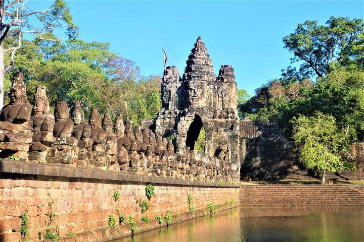 Temples with Sunrise Adventure- Private Tour