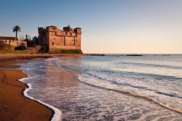 Civitavecchia Cruise Port Shore Excursión: Roman Golden Sand Beach Sun & Sea