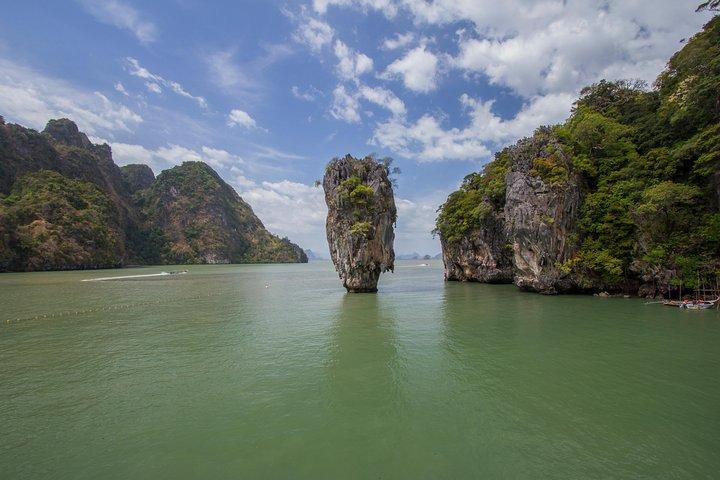 Viagem de um dia incrível à Baía de Phang Nga com caiaque e snorkeling
