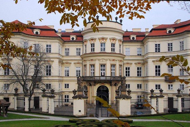 City Tour Prag med den tyske ambassade
