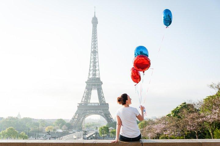Séance photo dans la région de la tour Eiffel