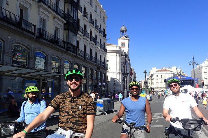 Madrid City Tour | Regular cykel eller E-bike | Reducerede grupper