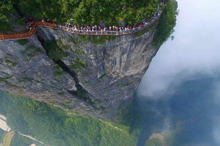 3 Full Days Private Zhangjiajie Tour including Huangshizhai