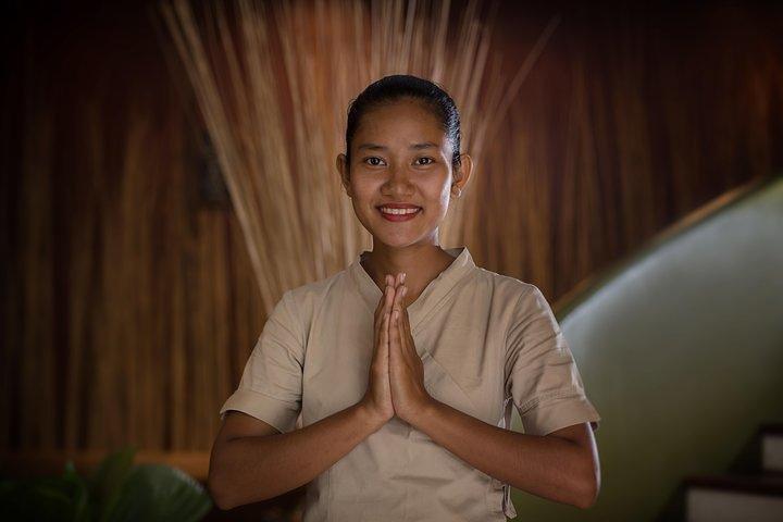 Traditionell zonterapi fotmassage i Siem Reap