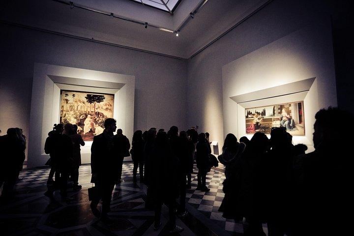 ローマからフィレンツェへ：ウフィツィ美術館時間指定入場券付き日帰り旅行