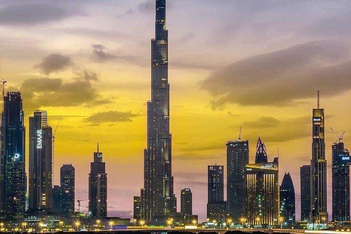 DXB プライベート半日ドバイ市内ツアー: 象徴的な名所とランドマーク