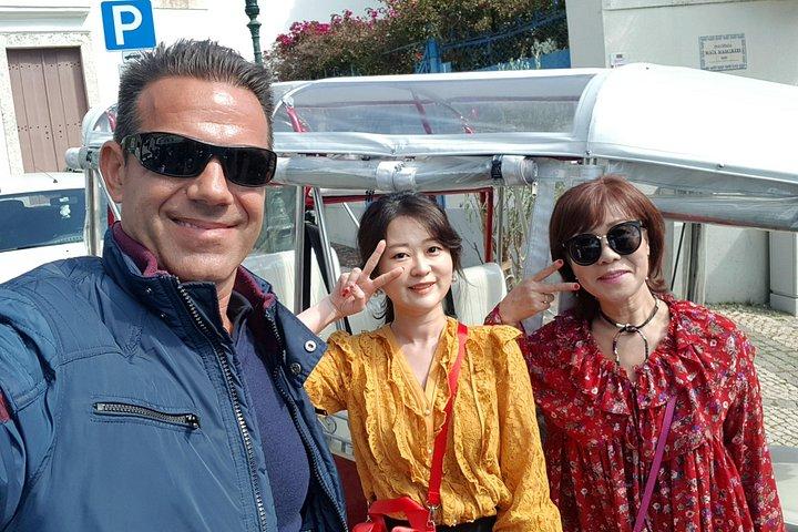 4.5時間の電動トゥクトゥクでの7コリナスとベレンへのプライベートガイド付きツアー。