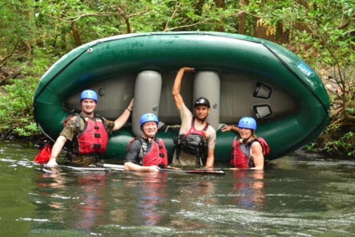 Whitewater Rafting Class III e IV