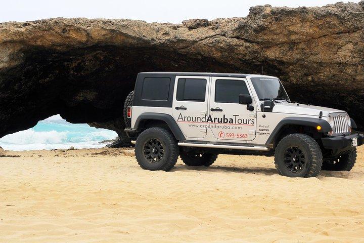 Tour privato in jeep AC di lusso di Aruba con attrazioni