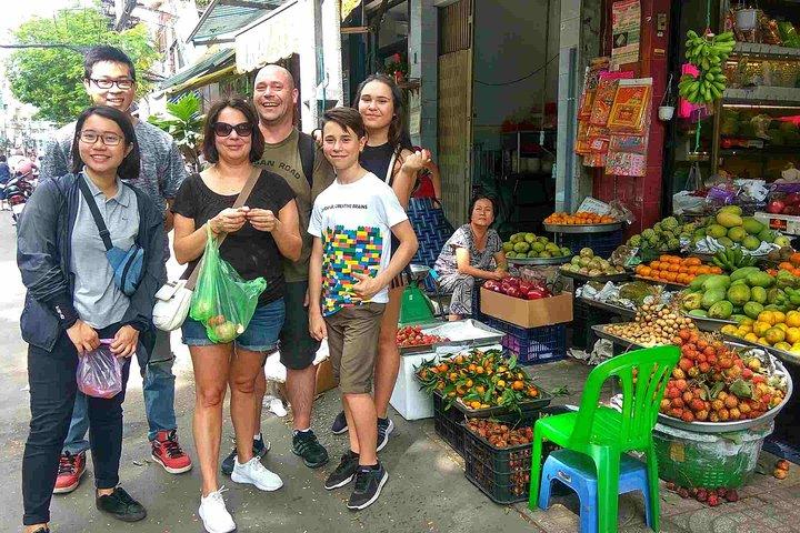 Ho-Chi-Minh-Abendessentour mit dem Roller