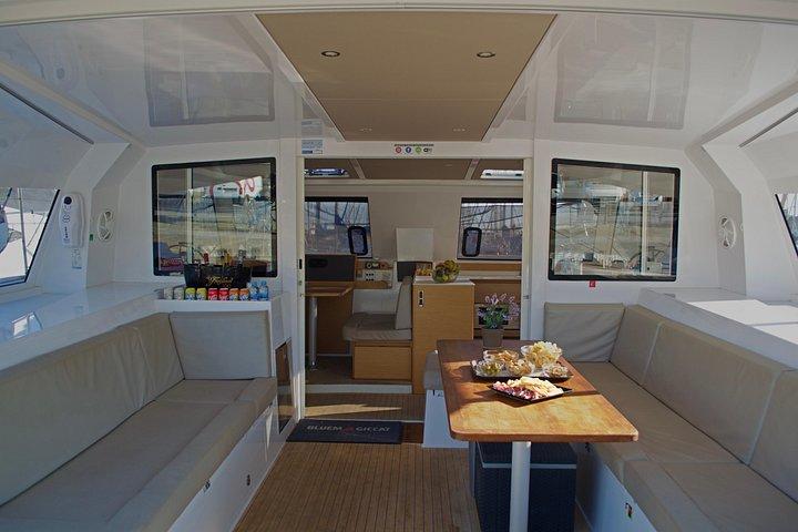 Catamaran Experience 24-28 passagers de Port Olimpic Barcelona