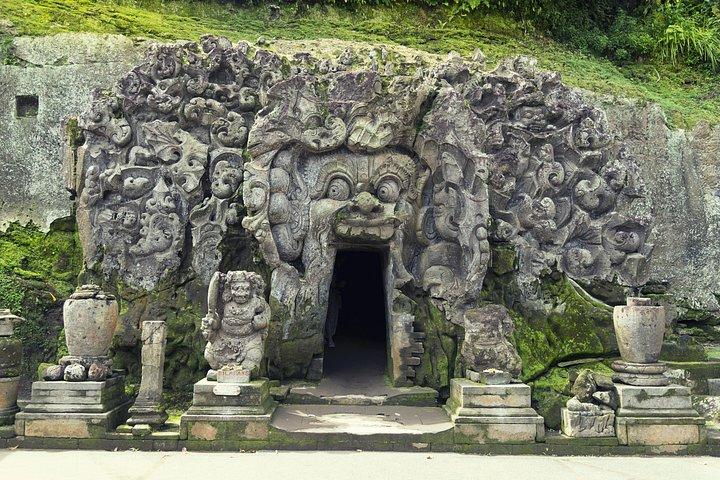 Noleggia la guida di Bali