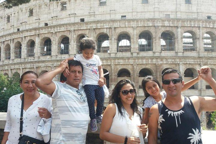 Excursion privée à terre : visite d'une journée complète du port de Civitavecchia à Rome