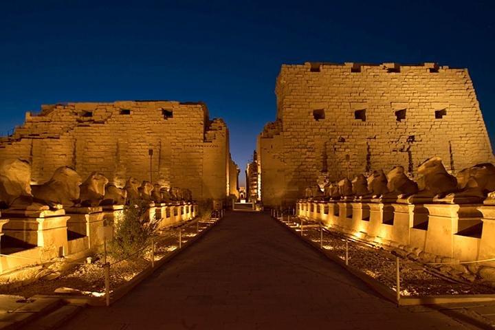 spectacle son et lumière au KARNAK TEMPLE