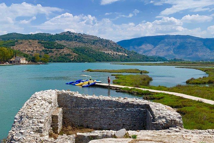 Excursions en kayak en Albanie du site UNESCO de Butrint au château d'Ali Pacha (ARG)