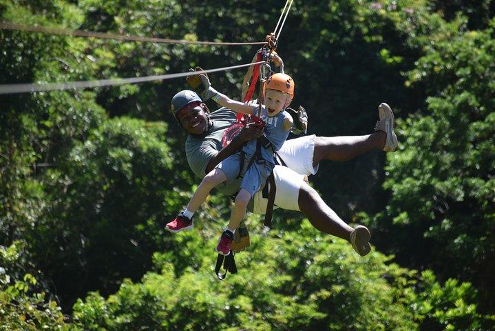 Roatan-Landausflug: Zip n' Dip Canopy-Tour