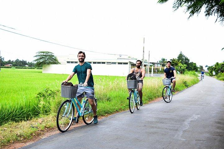 ホーチミン市発メコンデルタガイドツアー