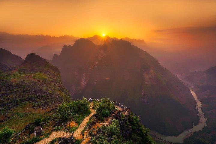 Panorama del recorrido inexplorado de Ha Giang 4 días
