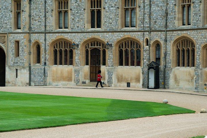 Windsor Independent Day Trip från London med privat förare