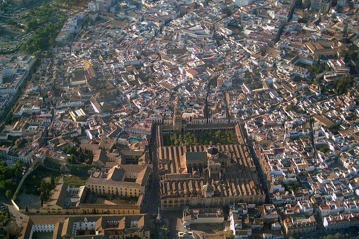 Tour privado de 3 horas a pie por Córdoba con guía turístico oficial