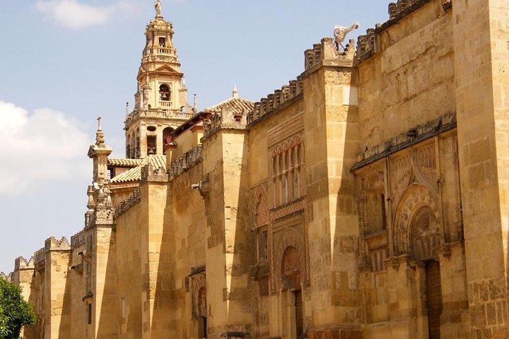 Mezquita, Alcazar y Juderia Ticket Incluidos Skip the Line