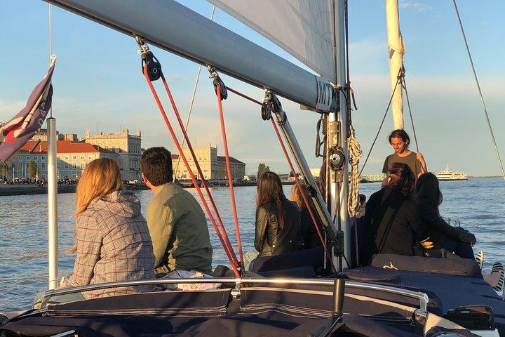 Two-Hour Private Sailing Trip in Lisbon