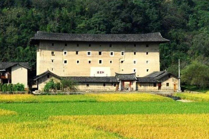 Excursión privada de un día a Hakka Tulou Village y Yun Shui Yao Water Town desde Xiamen