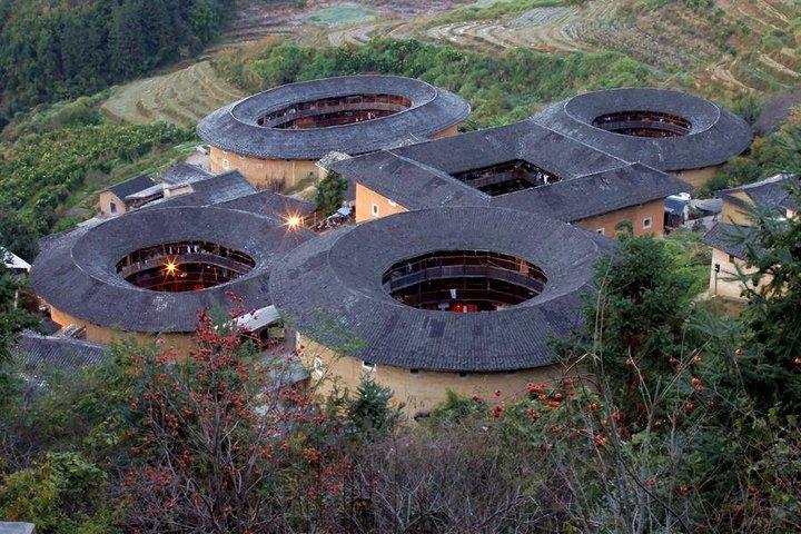 Privater Transfer zwischen Xiamen City und Fujian Tulou
