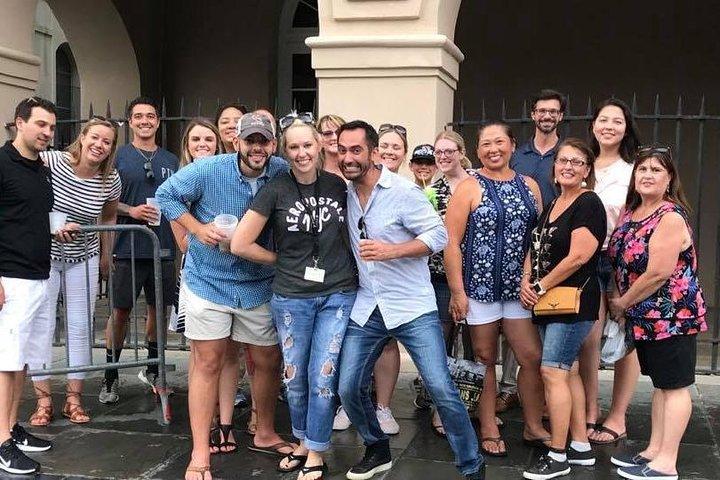 Escursione frequentata del quartiere francese di New Orleans